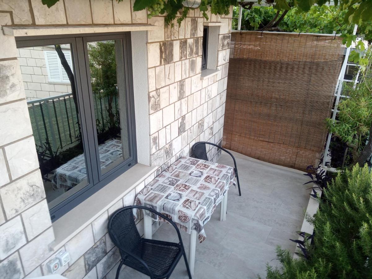 Apartment Mara Mala Ντουμπρόβνικ Εξωτερικό φωτογραφία